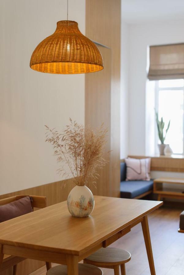 Sunrise Apartment Lviv Exterior photo